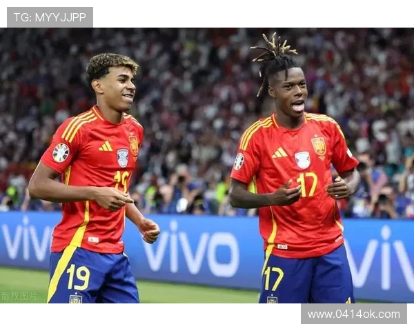 欧洲豪门鏖战再起新星闪耀绿茵场世界足坛格局或将迎来新变化